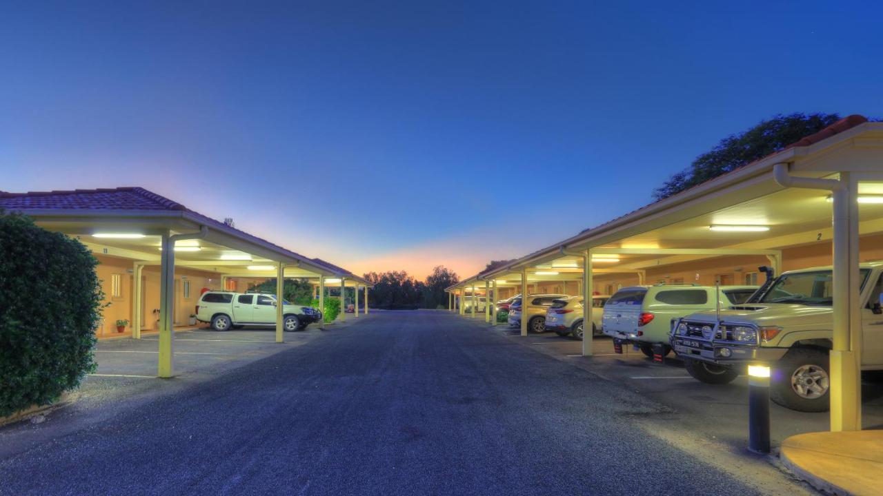 Country Roads Motor Inn Goondiwindi Zewnętrze zdjęcie