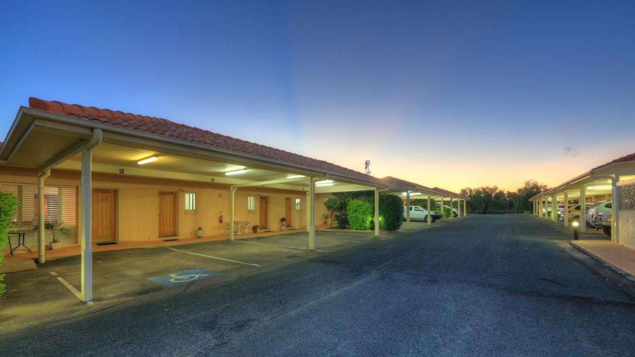 Country Roads Motor Inn Goondiwindi Zewnętrze zdjęcie